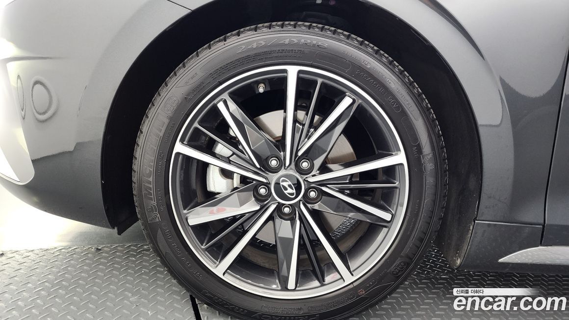 Hyundai Grandeur 2021