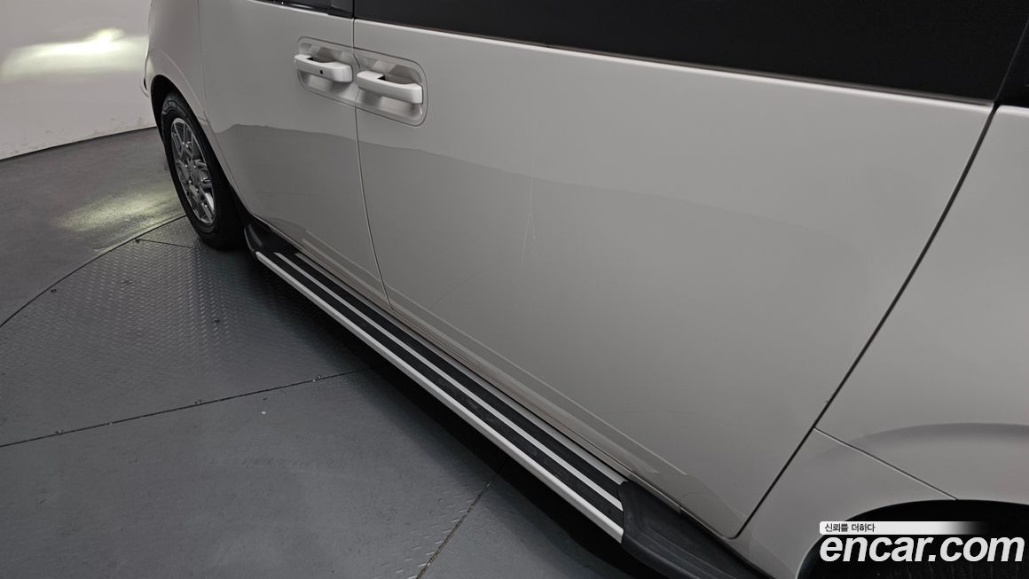 Hyundai Staria 2022