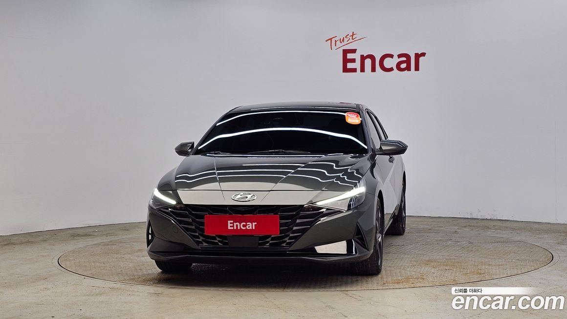 Hyundai AVANTE 2022
