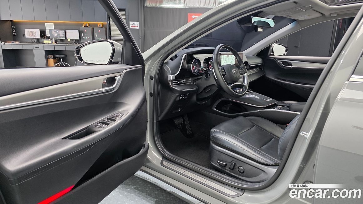 Hyundai Grandeur 2021