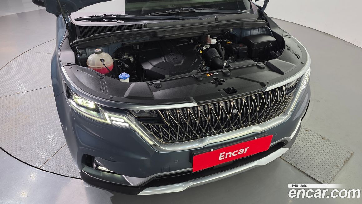 Kia Canival 2021
