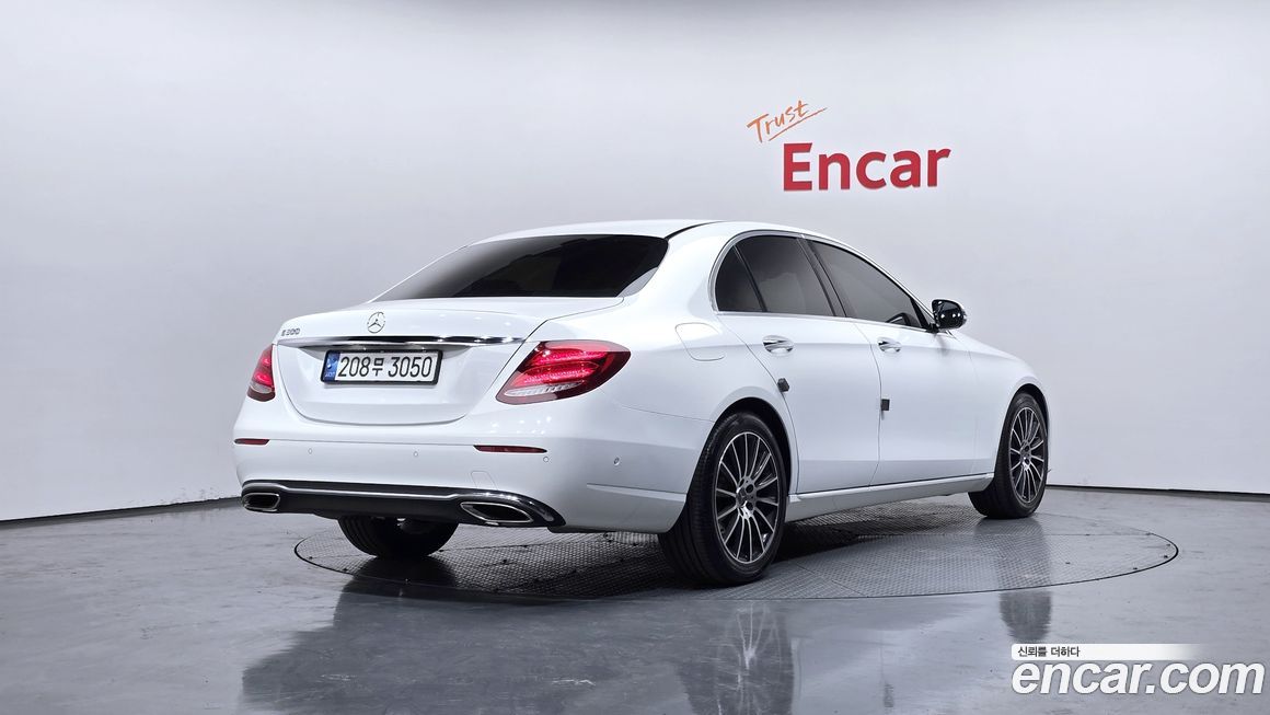 Mercedes-Benz E-Class 2017