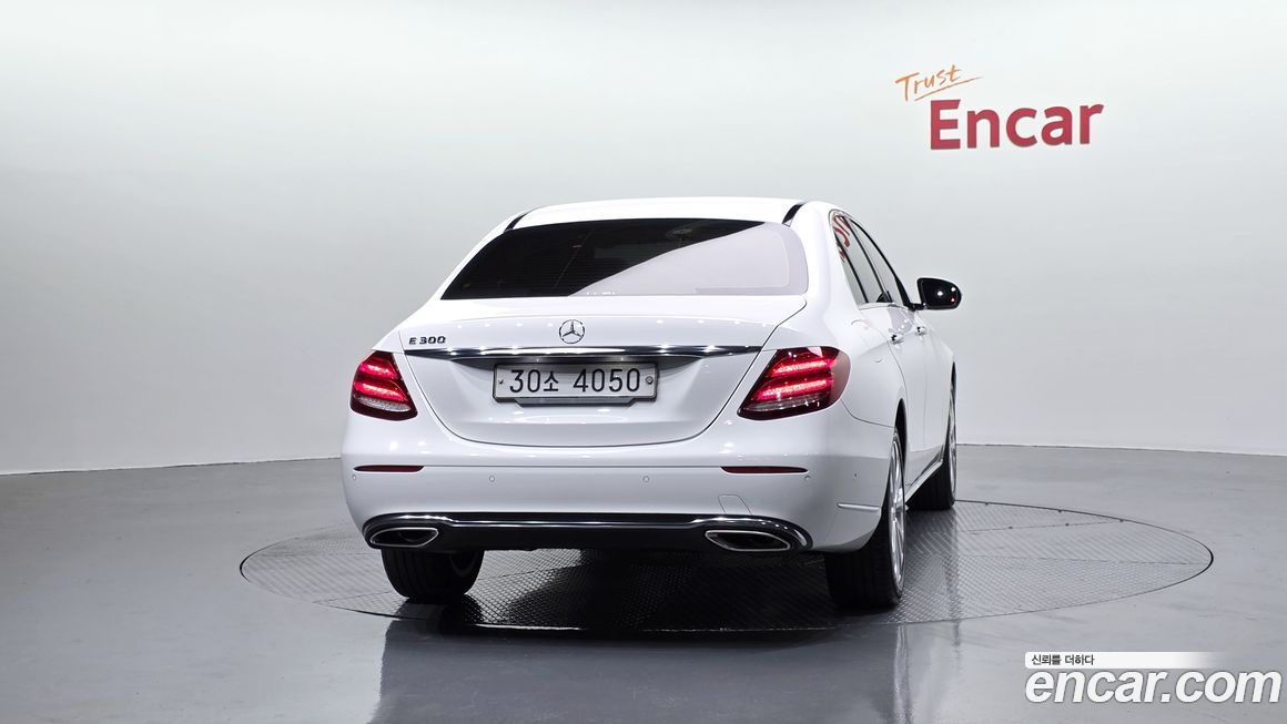 Mercedes-Benz E-Class 2018