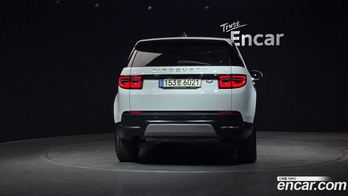 Land Rover Discovery Sport 2021