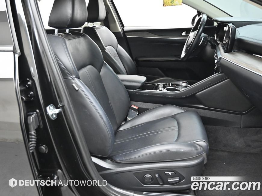 Kia K5 2023