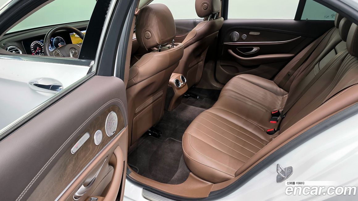 Mercedes-Benz E-Class 2018