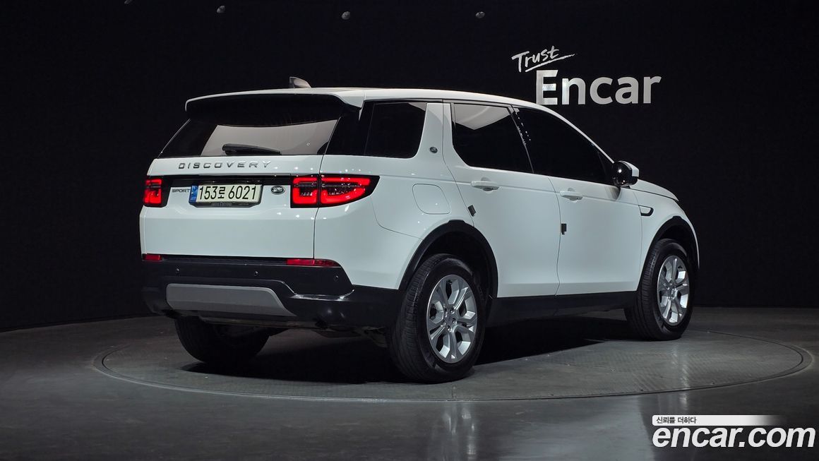 Land Rover Discovery Sport 2021
