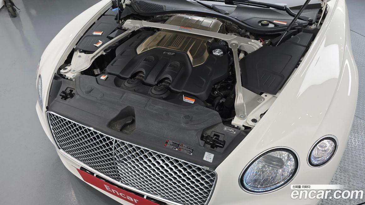 Bentley Continental 2022