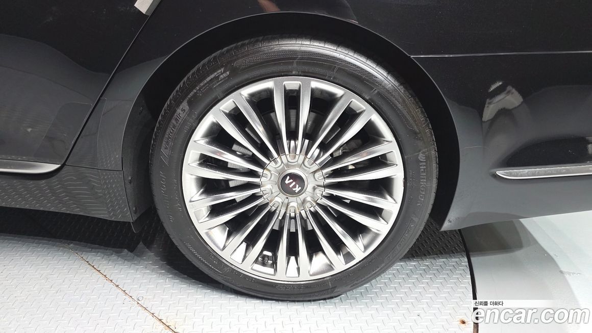Kia K9 2019