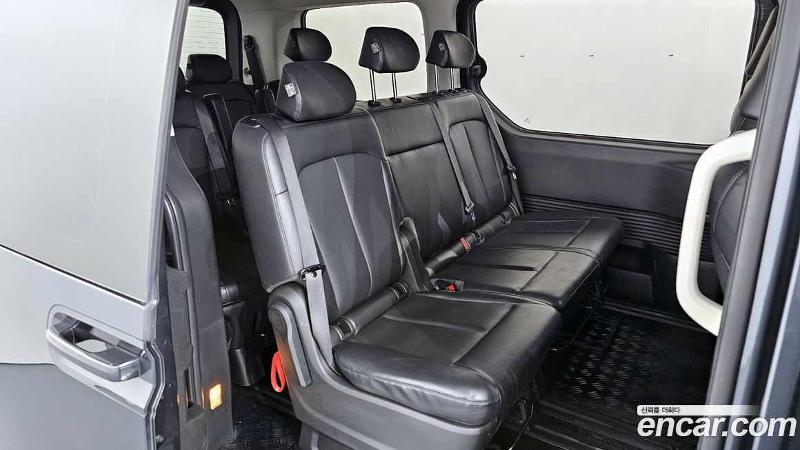 Hyundai Staria 2023