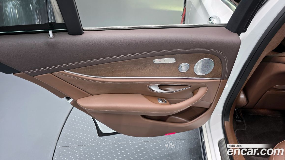 Mercedes-Benz E-Class 2018