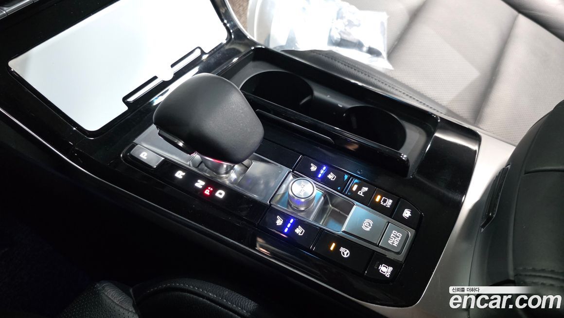 Kia K7 2021
