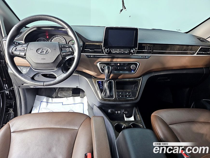 Hyundai Starex 2018