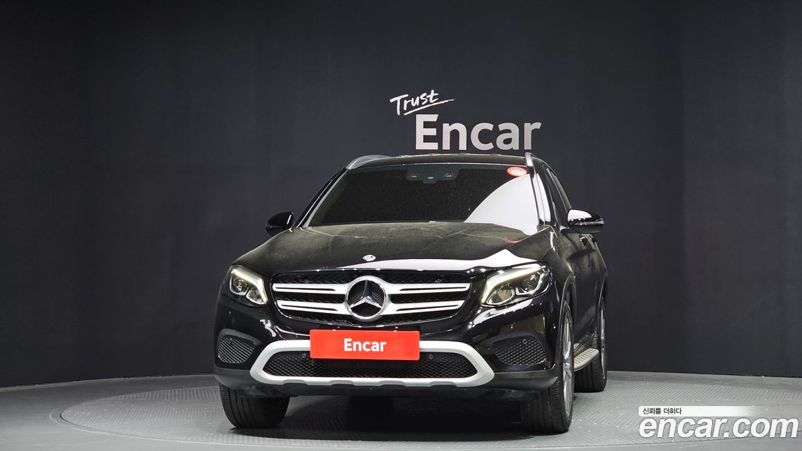 Mercedes-Benz GLC-Class 2019