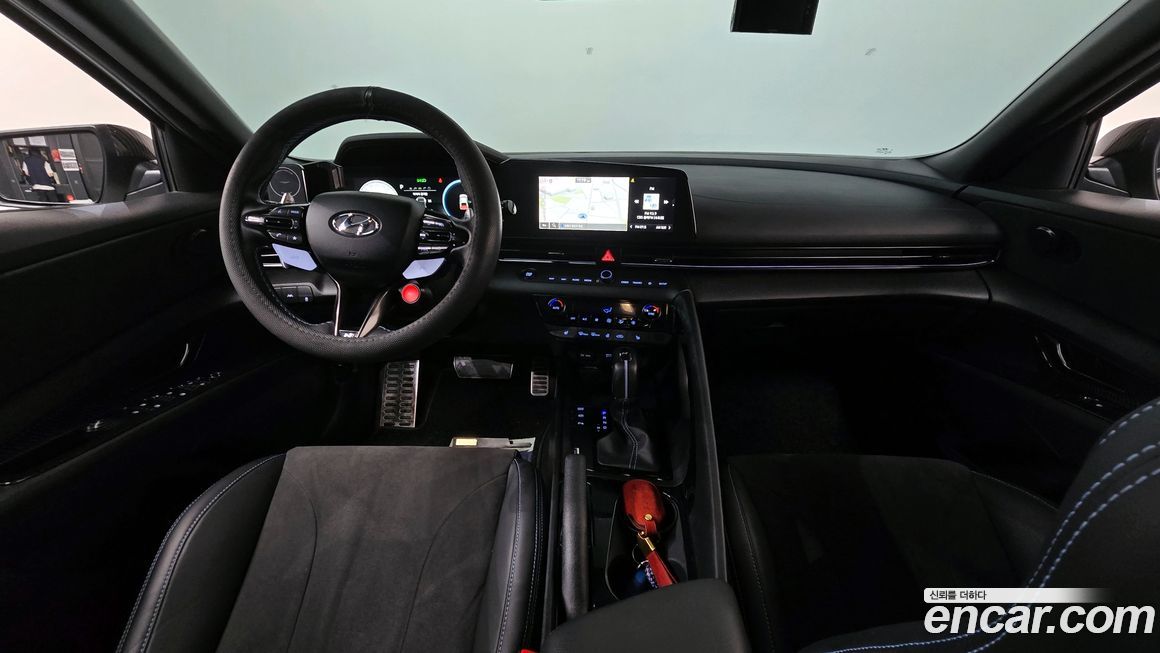 Hyundai AVANTE 2022