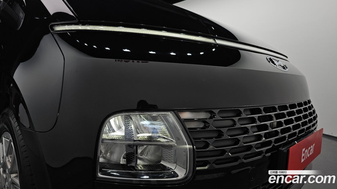 Hyundai Staria 2024