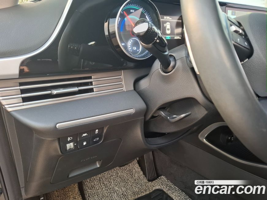 Hyundai Grandeur 2021