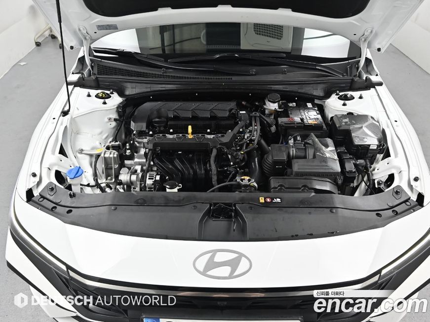 Hyundai AVANTE 2025