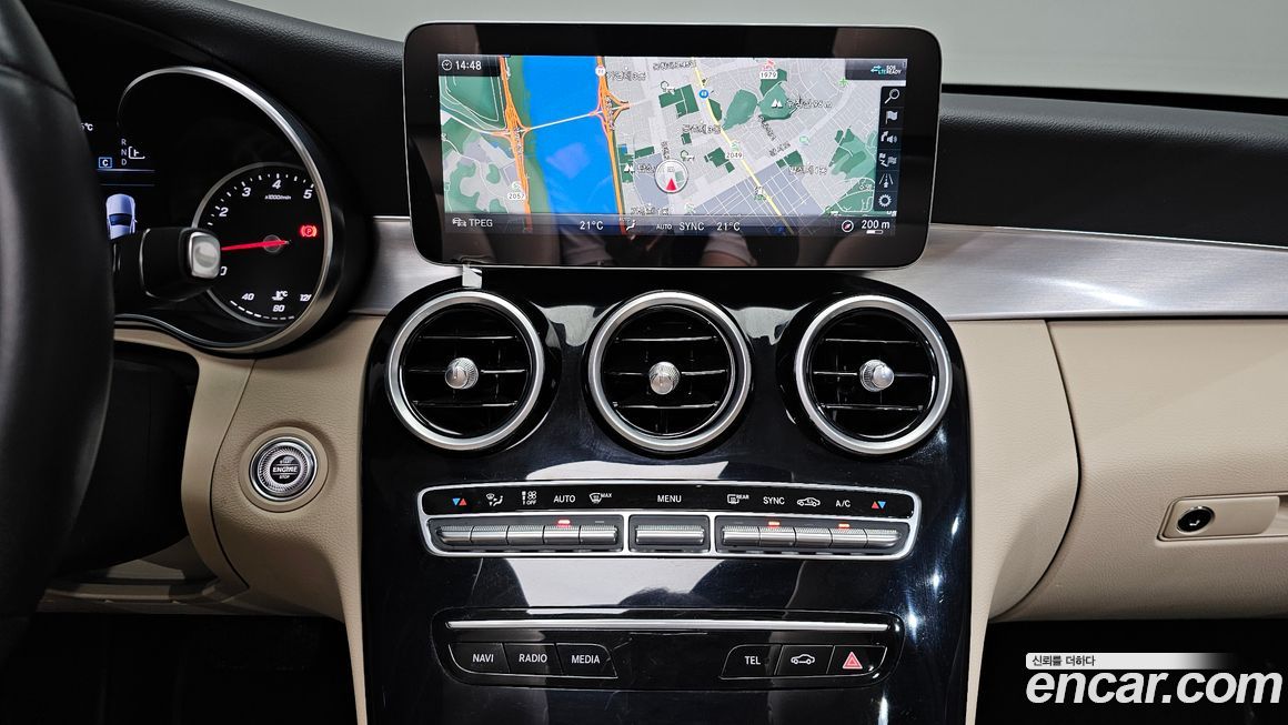 Mercedes-Benz C-Class 2020