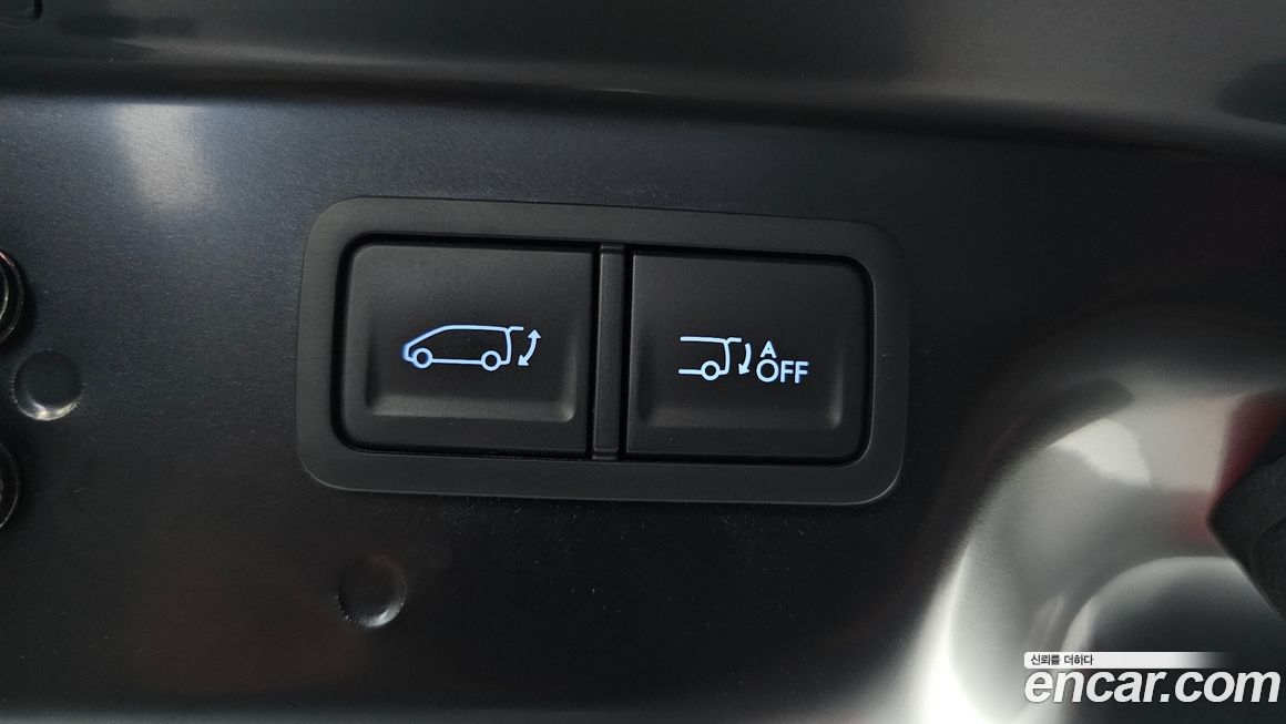 Hyundai Staria 2024