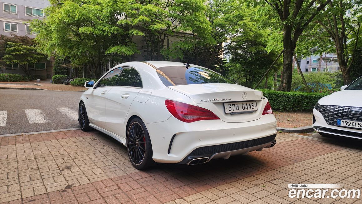 Mercedes-Benz CLA-Class 2015