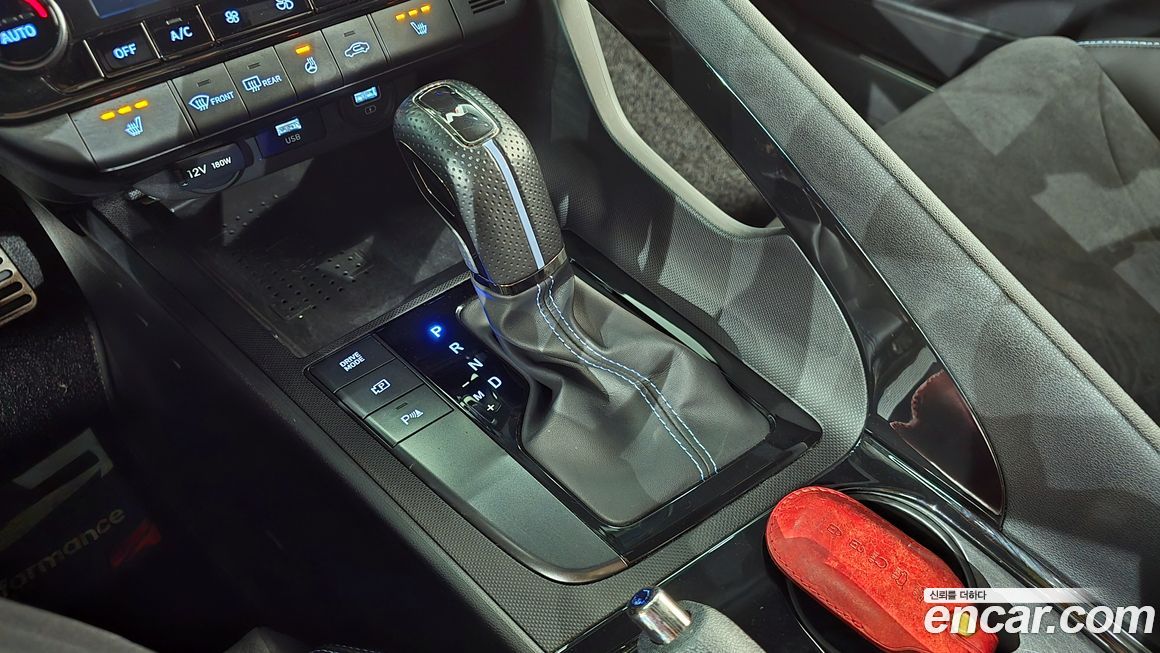 Hyundai AVANTE 2022