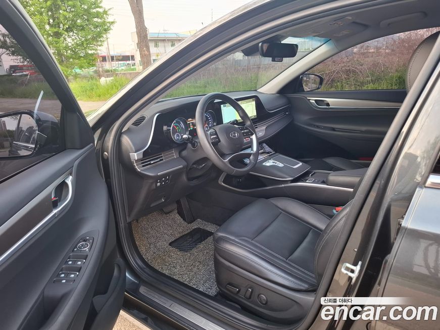 Hyundai Grandeur 2021