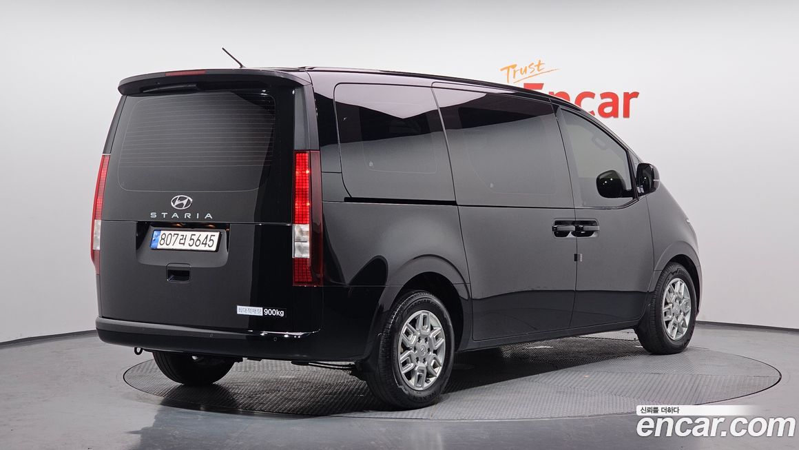 Hyundai Staria 2024