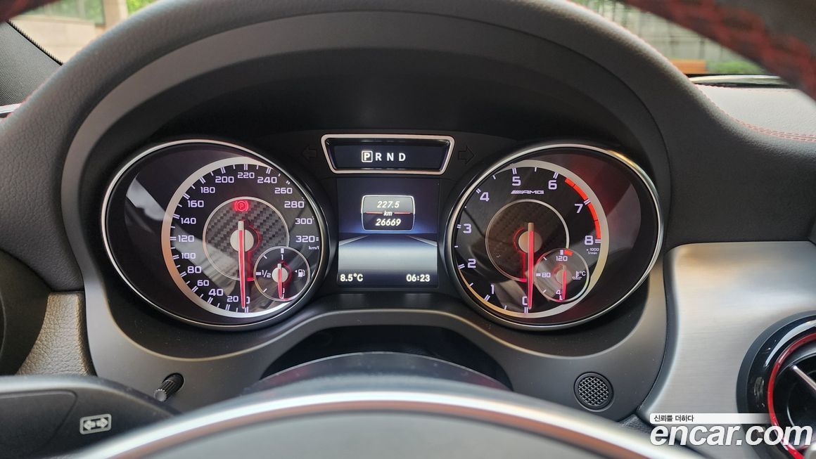 Mercedes-Benz CLA-Class 2015