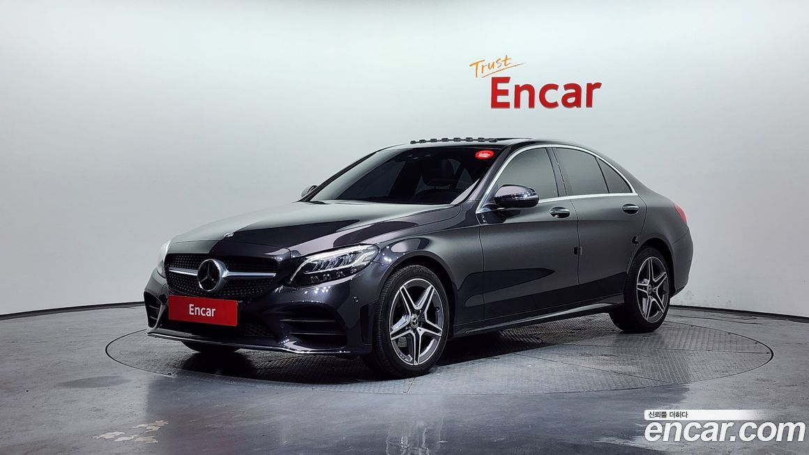 Mercedes-Benz C-Class 2021