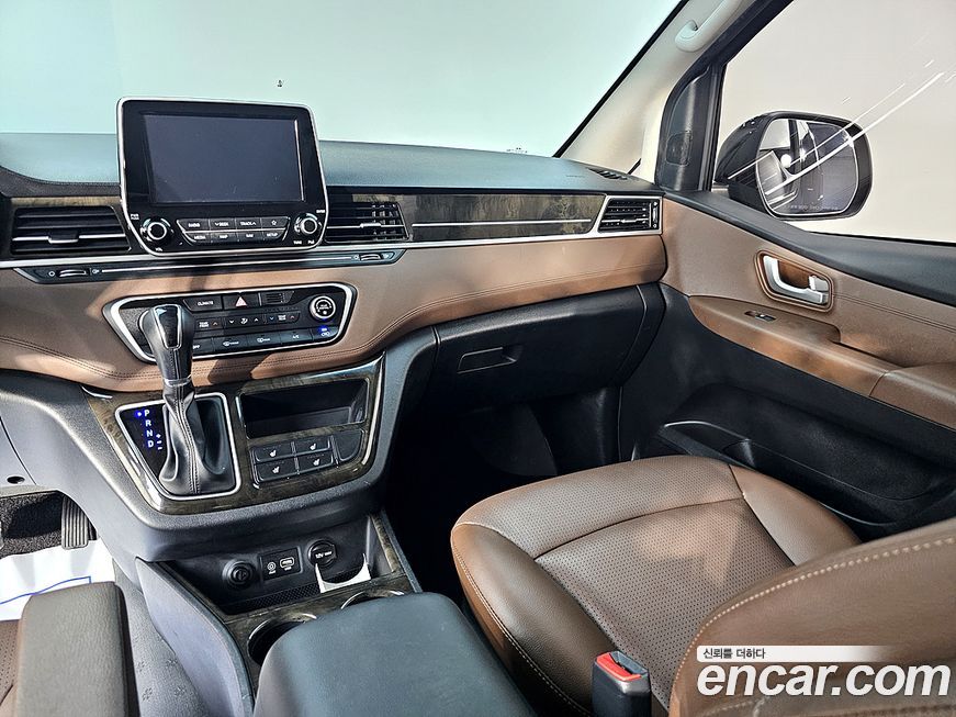 Hyundai Starex 2018