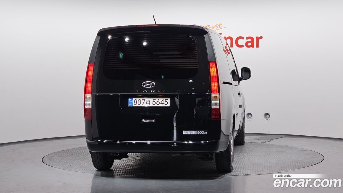 Hyundai Staria 2024