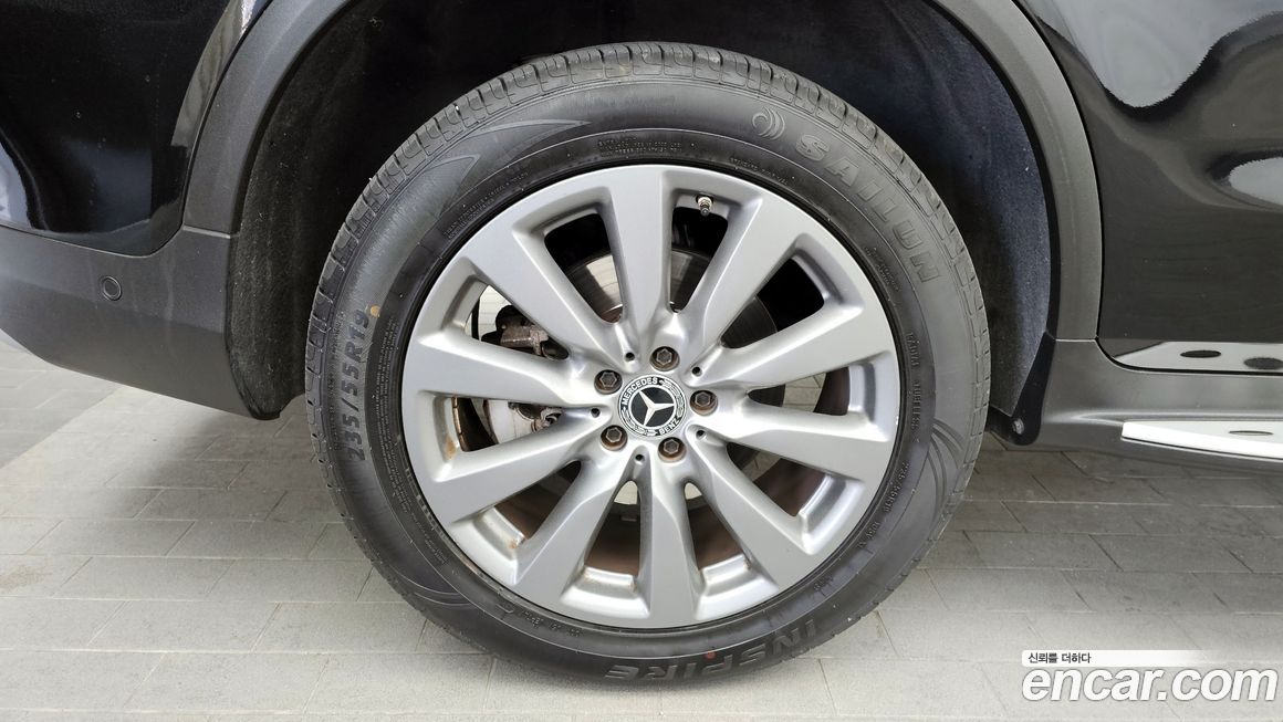 Mercedes-Benz GLC-Class 2019