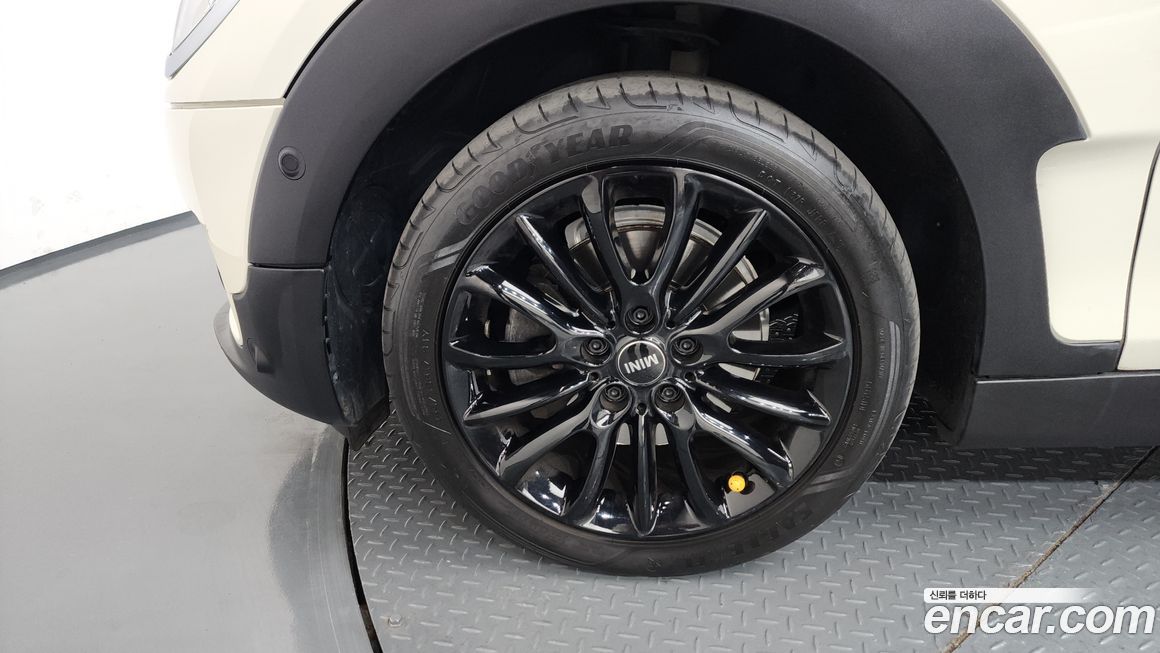Mini Clubman 2022