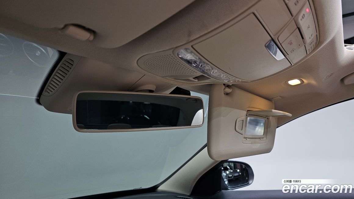 Mercedes-Benz C-Class 2020