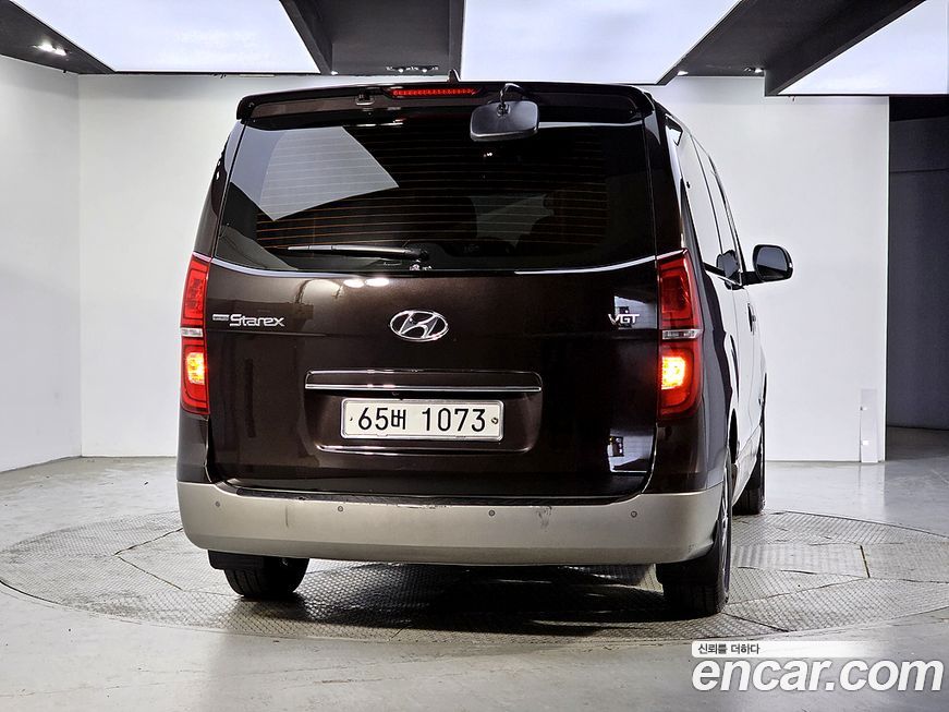 Hyundai Starex 2018