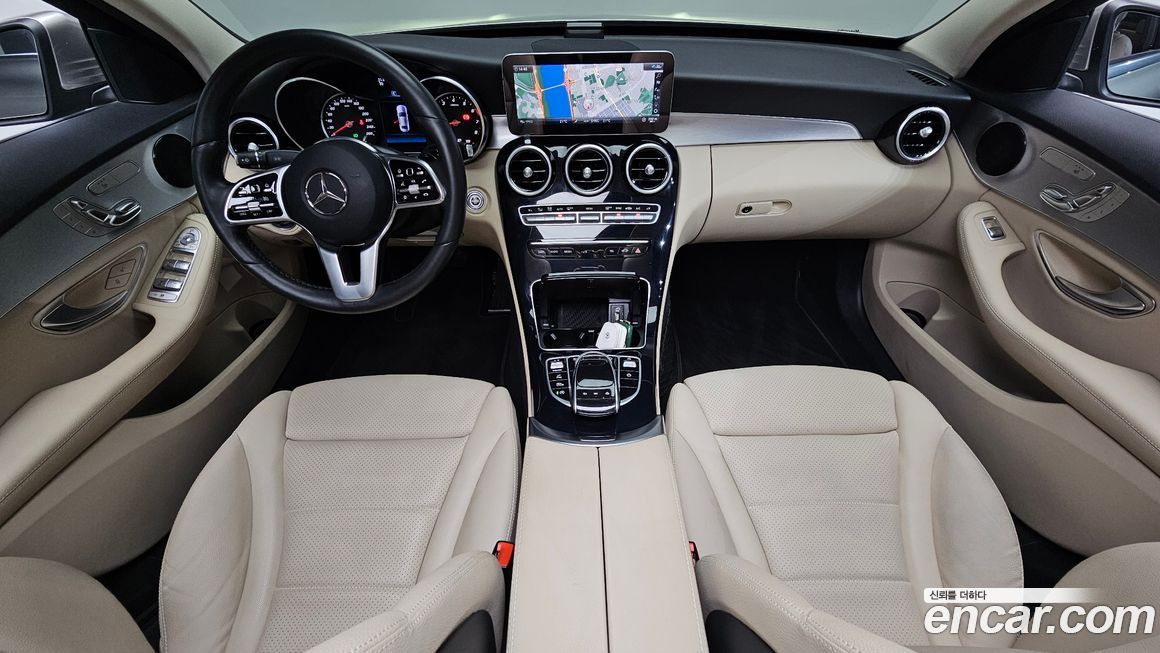 Mercedes-Benz C-Class 2020