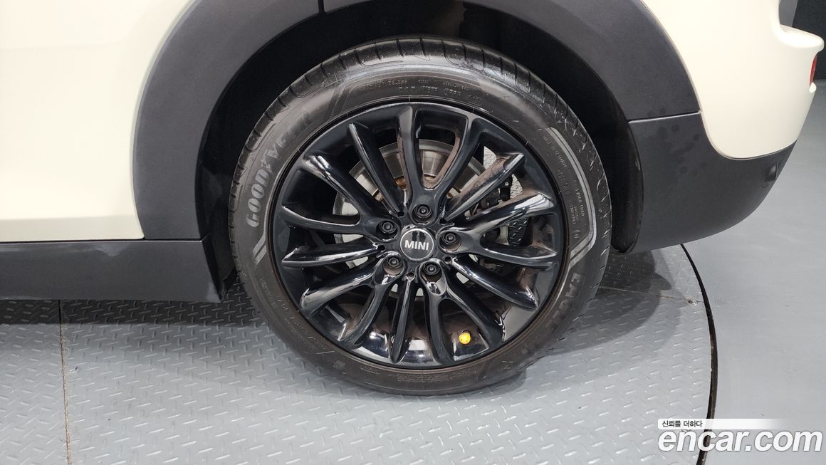 Mini Clubman 2022