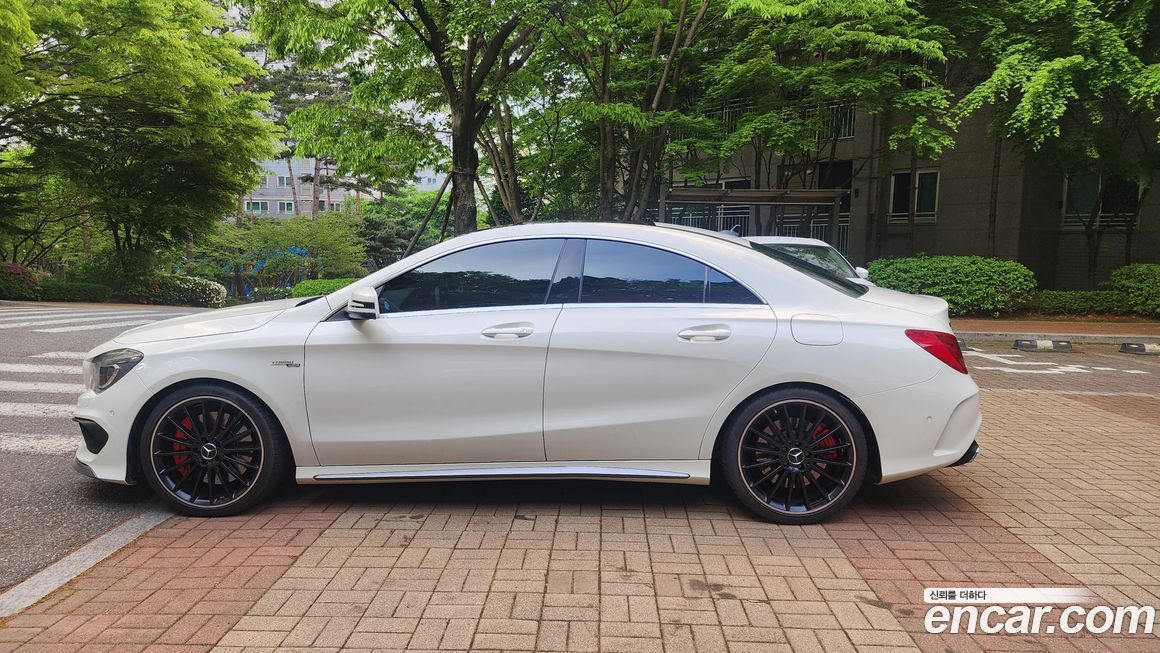 Mercedes-Benz CLA-Class 2015