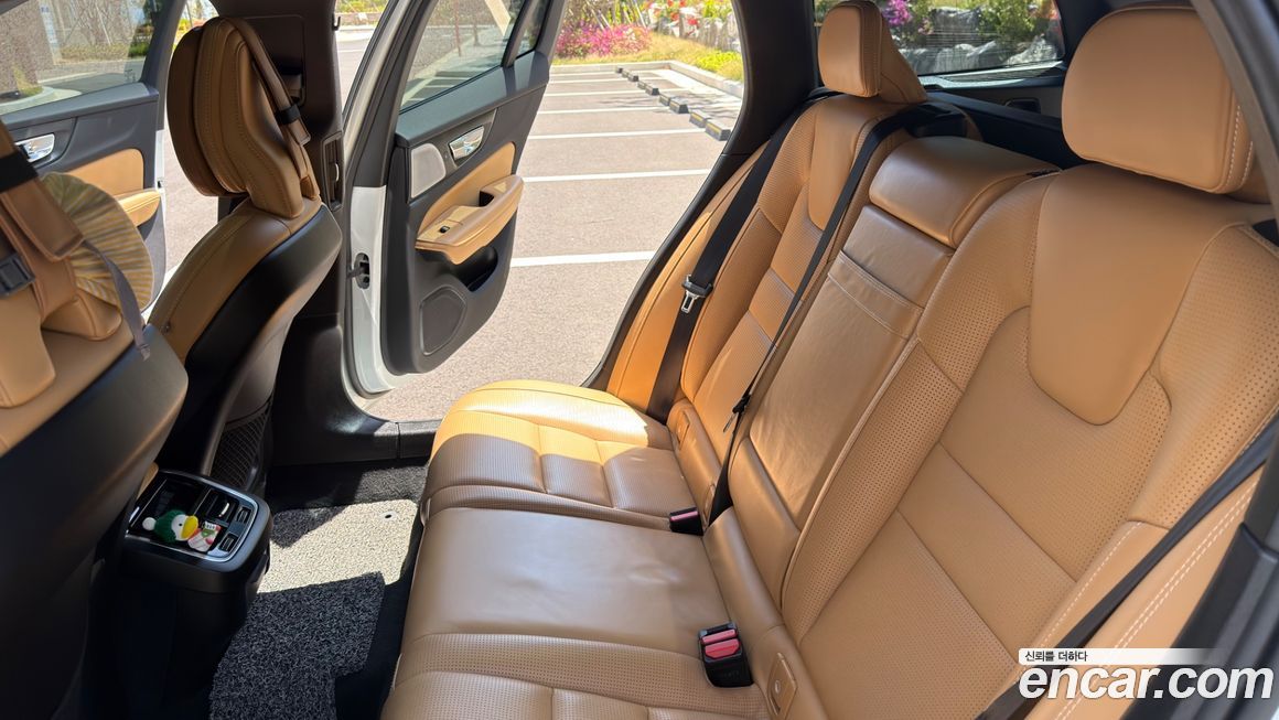 Volvo V60 2019