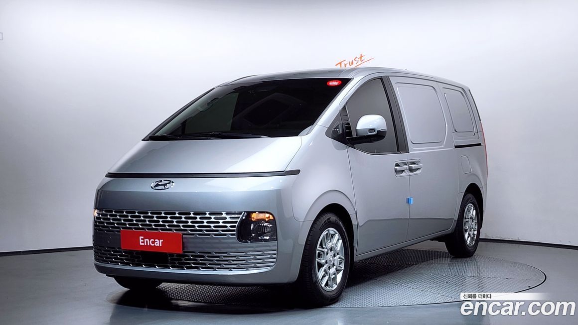 Hyundai Staria 2023