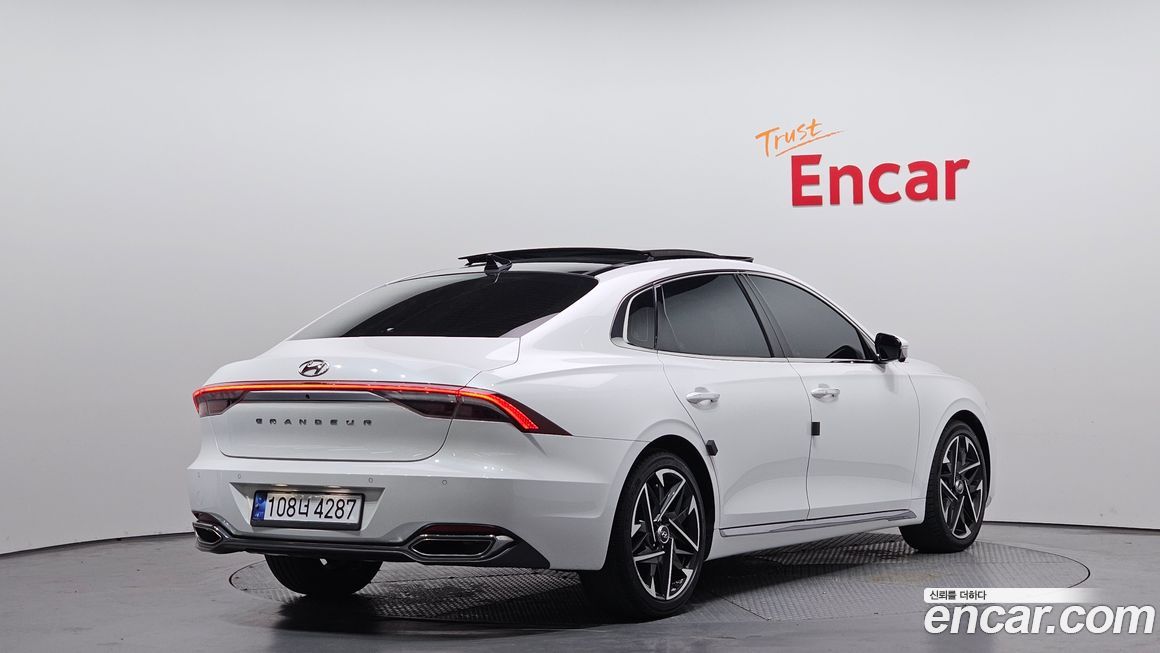 Hyundai Grandeur 2020