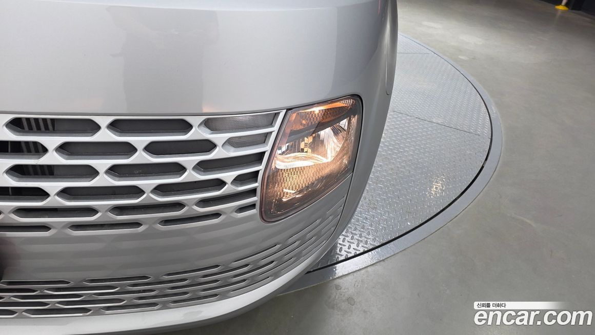 Hyundai Staria 2023