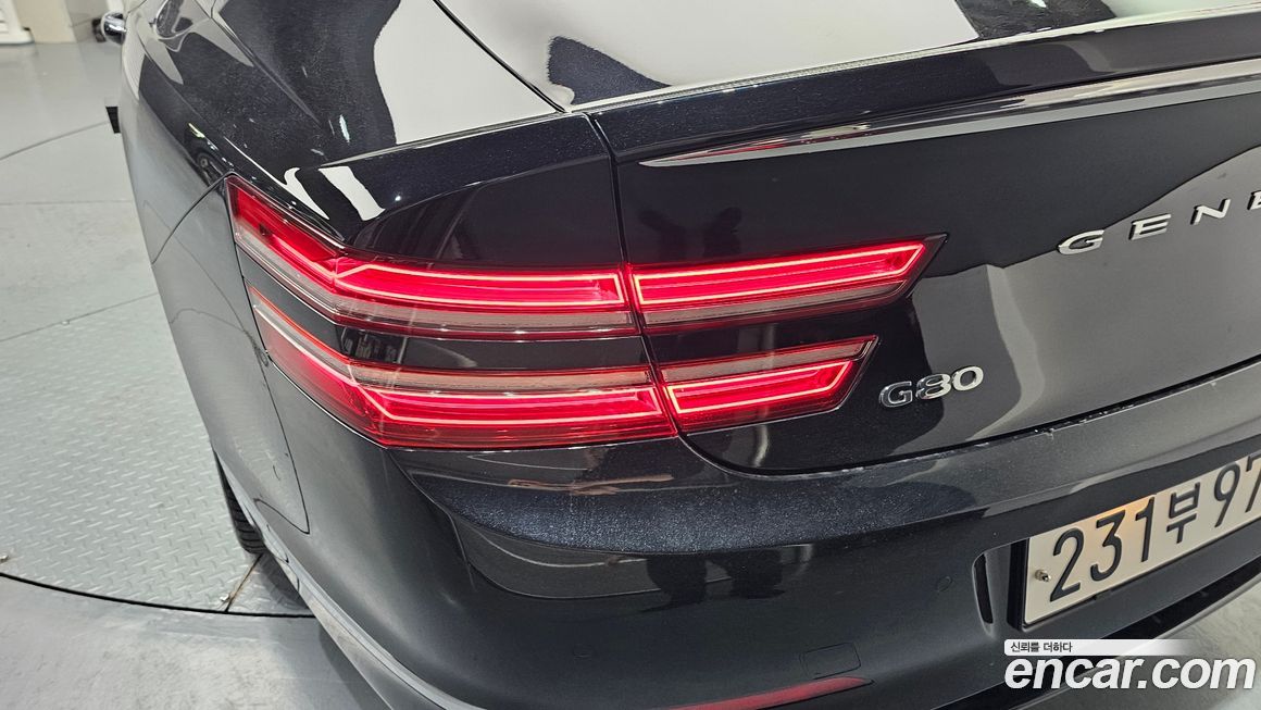 Genesis G80 2021