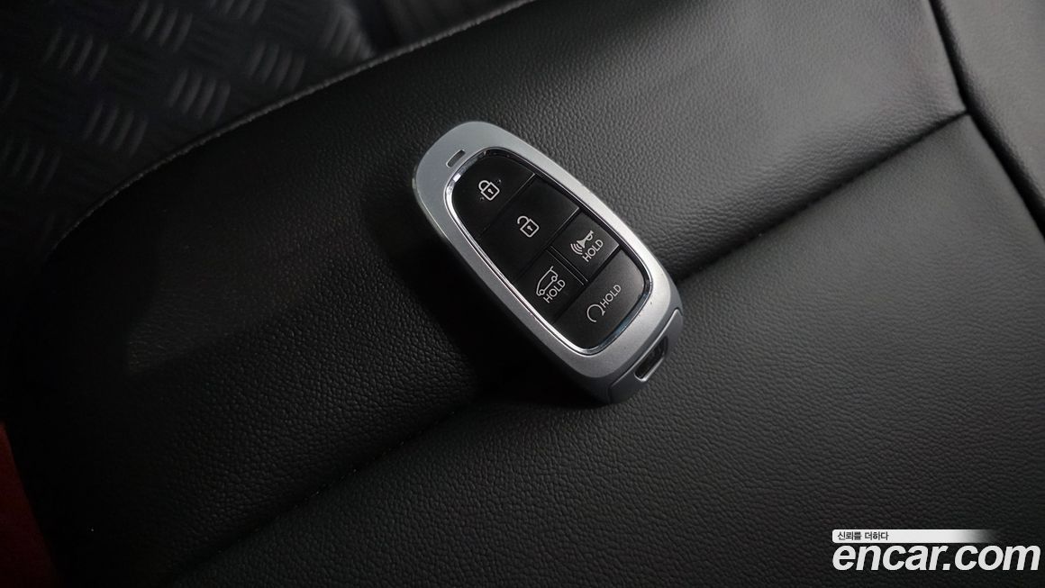 Hyundai Staria 2023