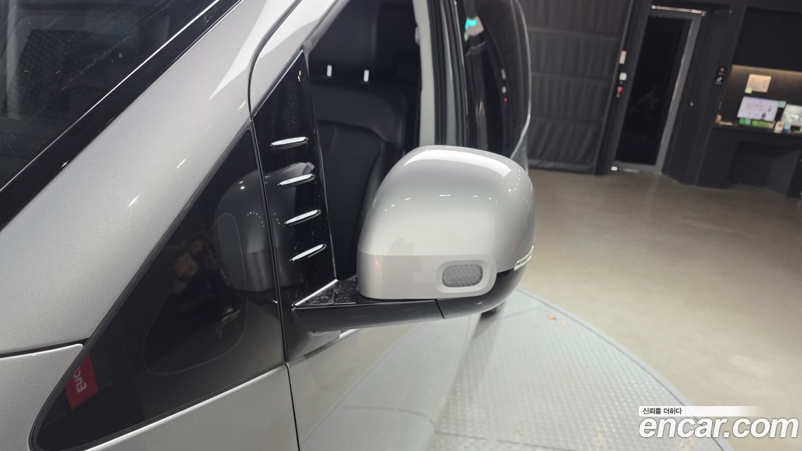 Hyundai Staria 2023