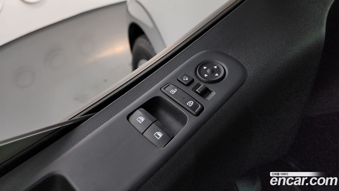 Hyundai Staria 2023