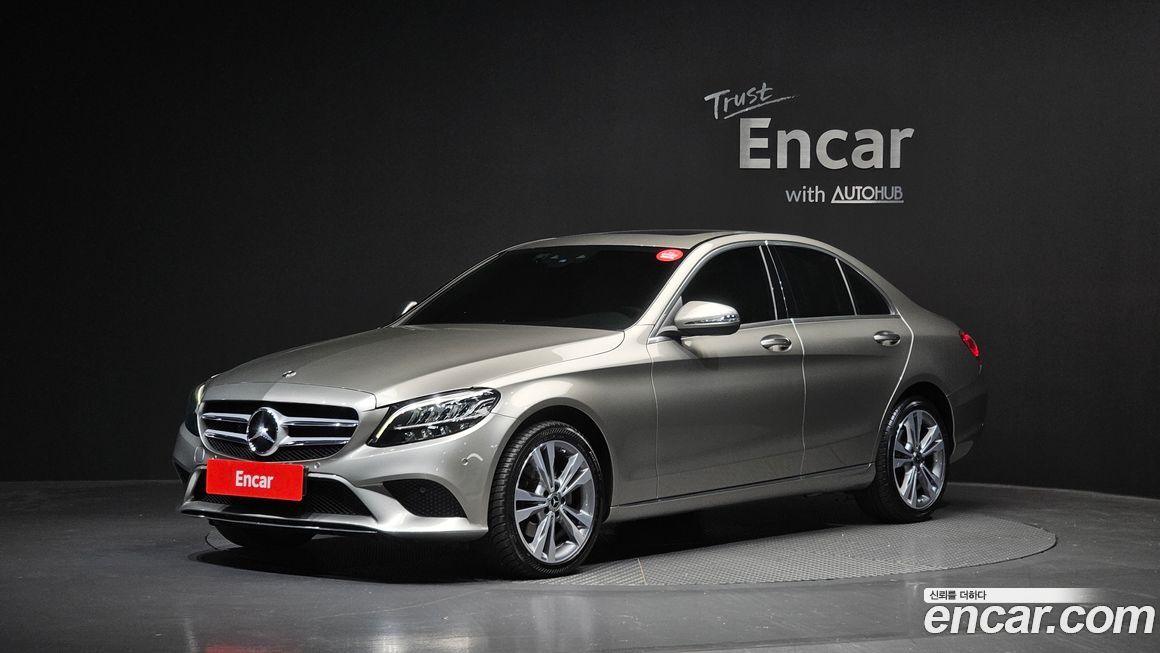 Mercedes-Benz C-Class 2020