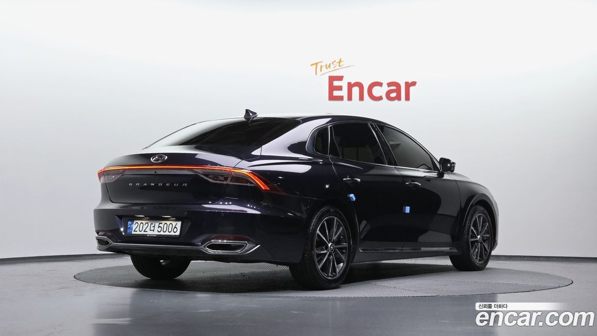 Hyundai Grandeur 2022