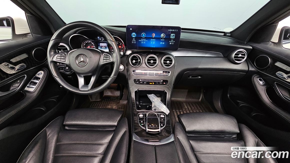 Mercedes-Benz GLC-Class 2017